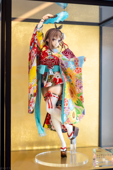 莱莎的炼金工房3 ~终结之炼金术士与秘密钥匙~ 莱莎琳・斯托特 日本人偶