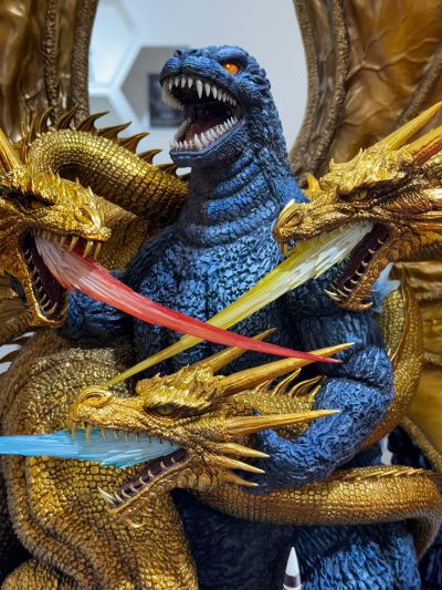 哥斯拉大战基多拉 新品