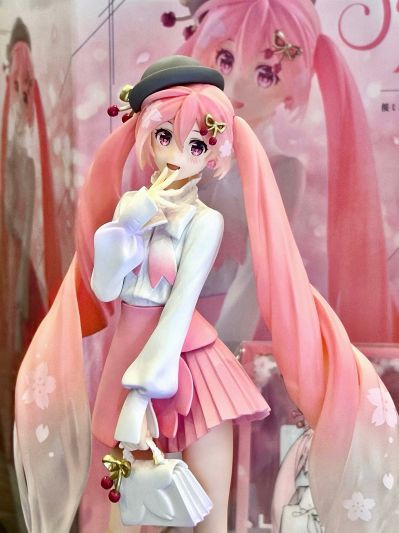 POP UP PARADE 初音未来 樱花未来 赏花穿搭