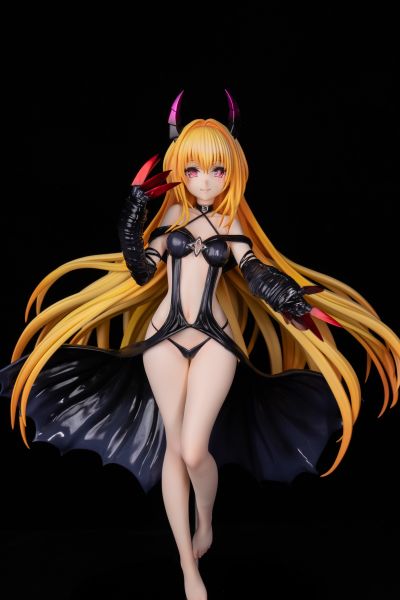 出包王女DARKNESS 金色暗影 DARKNESS