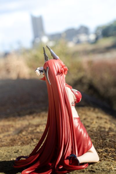 压泡面 胜利女神：新的希望 ー小红帽：荒诞红ー