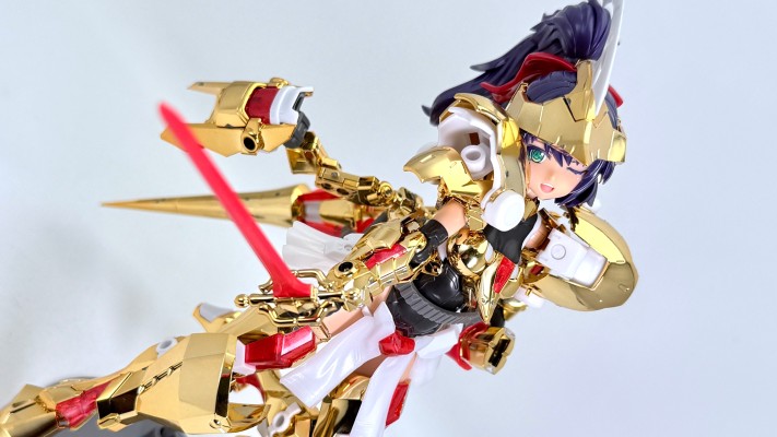 机甲少女 突伽 〈金色骑士〉