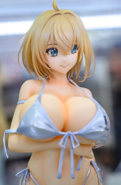 B-style 兔女郎服装计划 索菲亚 白色比基尼