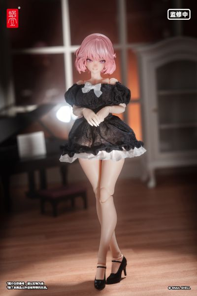 真丝材质泡泡袖连衣裙（黑色）