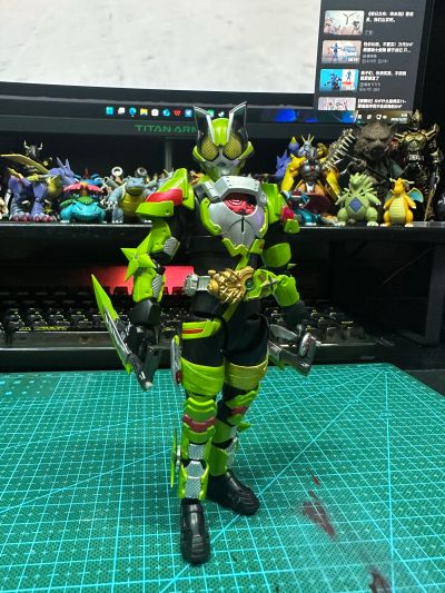 S.H.Figuarts  假面骑士太狸 火旺忍者形态与凯凯拉（青蛙摆件形态）