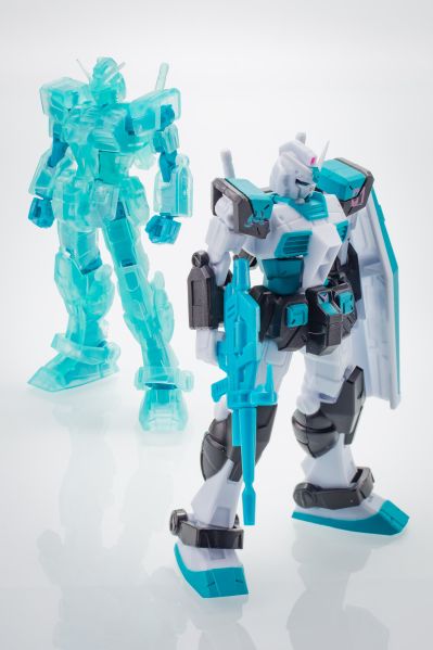 机动战士高达 扭蛋超可动人偶 ～初音未来联名配色版～