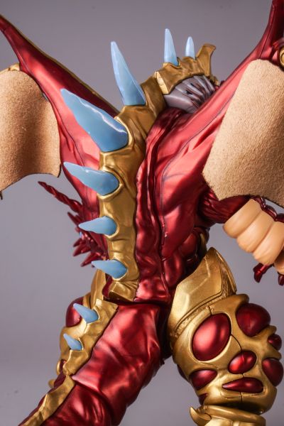 奥特名鉴-经典主题版-激战超合体怪兽