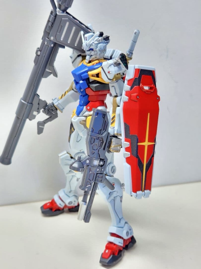 HG 1/144 白色高达