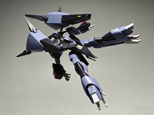 HGUC 1/144 机动战士Z高达 PMX-000 梅萨拉