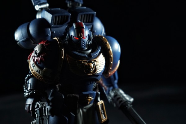 战锤40000：星际战士 极限战士 副官泰图斯-珍藏版