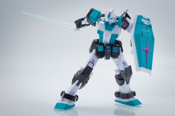 机动战士高达 扭蛋超可动人偶 ～初音未来联名配色版～