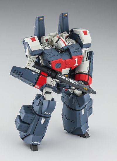 30 超时空要塞系列 VF-1J 装甲女武神