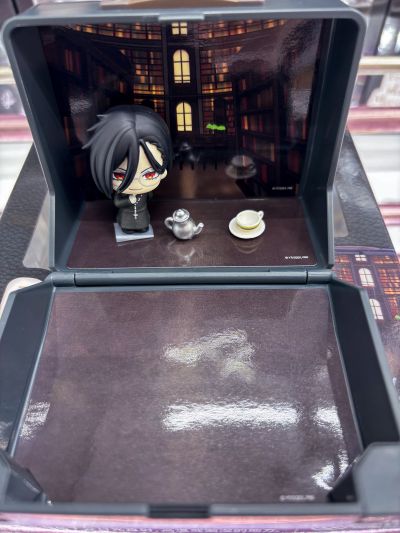 Petite World Memories 迷你手办 黑执事 -寄宿学校篇-  塞巴斯蒂安·米卡利斯