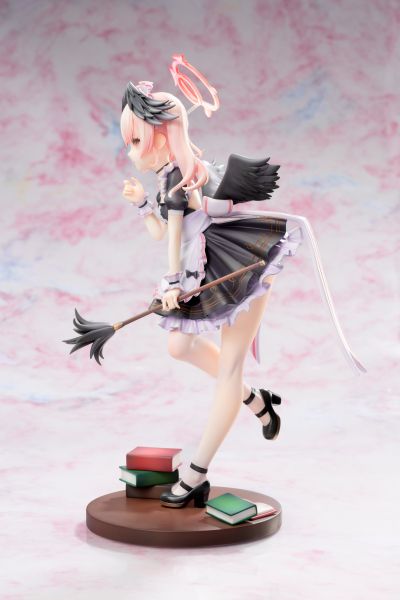 蔚蓝档案 下江小春 图书馆见习女仆