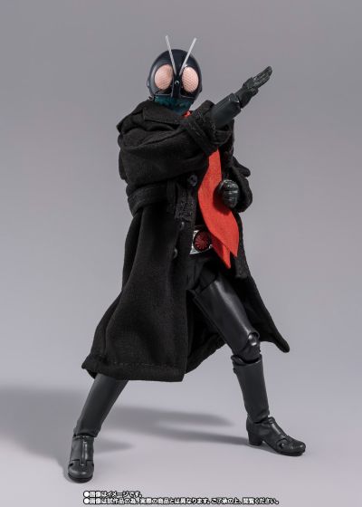 S.H.Figuarts 蝗虫怪人01/假面骑士（新·假面骑士）