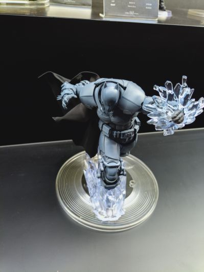 蝙蝠侠：阿卡姆起源 蝙蝠侠