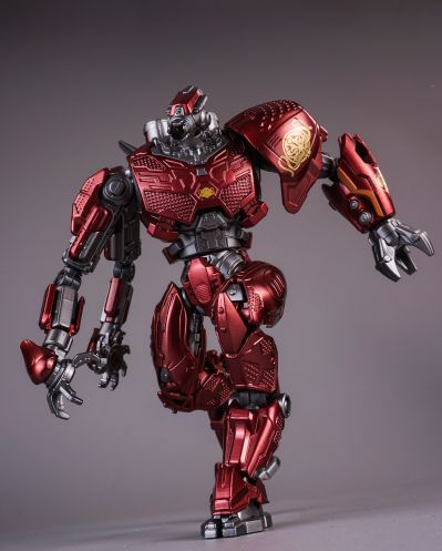 环太平洋 暴风赤红 赤红闪电・三臂格斗专家