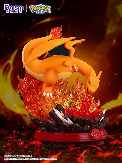派非格 极态系列 宝可梦 喷火龙