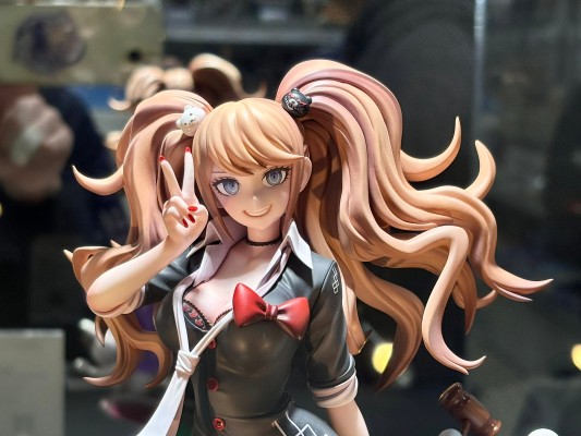 枪弹辩驳系列 江之岛盾子 15周年纪念版