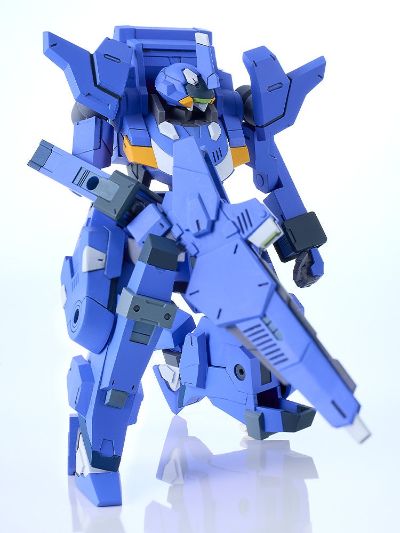 MODEROID TITANOMACHIA SIDE:CC  连奏边缘 （蓝色）／（灰色补土涂装）