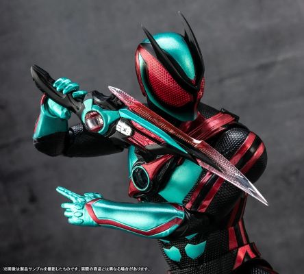 S.H.Figuarts 假面骑士ZZZ 肌体冲击