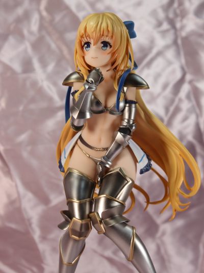 哥布林杀手 第二季 女神官 比基尼盔甲