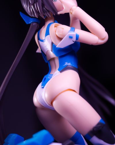 机甲少女 短剑 泳装 蓝色冲击配色