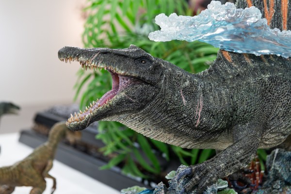 遗产博物馆Collection 侏罗纪世界：失落王国 小蓝