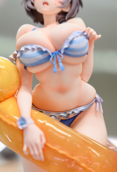 棕色尘埃2 泰瑞丝 海滨天使