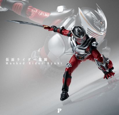 S.H.Figuarts（真骨雕制法） 假面骑士龙骑