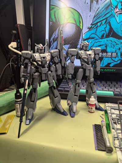 MG  1/100 Z Plus（机动战士高达独角兽版）