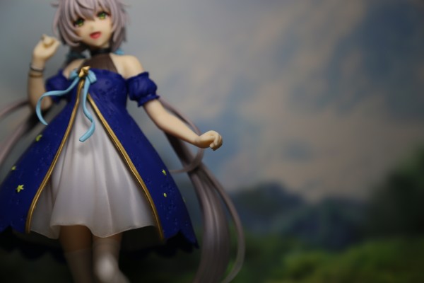 Coreful 洛天依 ~星空礼服款~