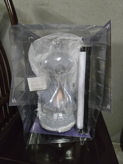 祷告的修女—彼得罗涅