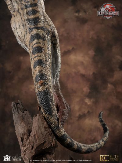 侏罗纪公园3 雌性迅猛龙模型