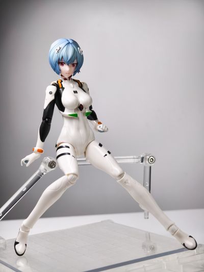 奇迹版 新世纪福音战士 绫波零 战斗服(驾驶舱特别版)