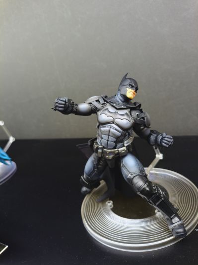 蝙蝠侠：阿卡姆起源 蝙蝠侠