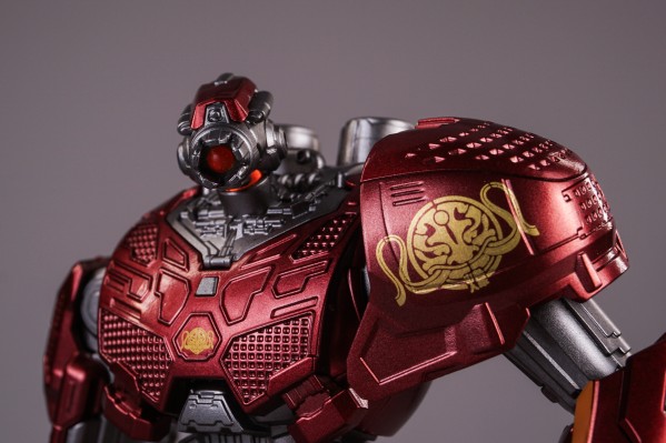 环太平洋 暴风赤红 赤红闪电・三臂格斗专家