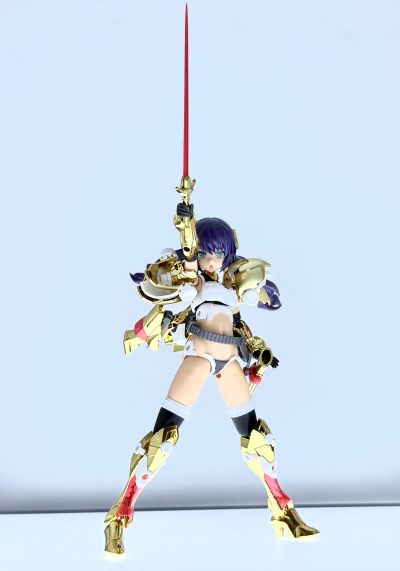 机甲少女 突伽 〈金色骑士〉