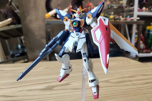 EG  1/144  飞翼高达