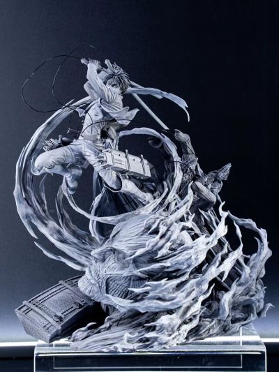 进击的巨人 - 艾伦 vs 超大型巨人