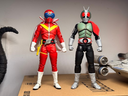 S.H.Figuarts（真骨雕制法） 红色连者 超级战队50周年纪念版（首发专属底座配套款）（暂译）