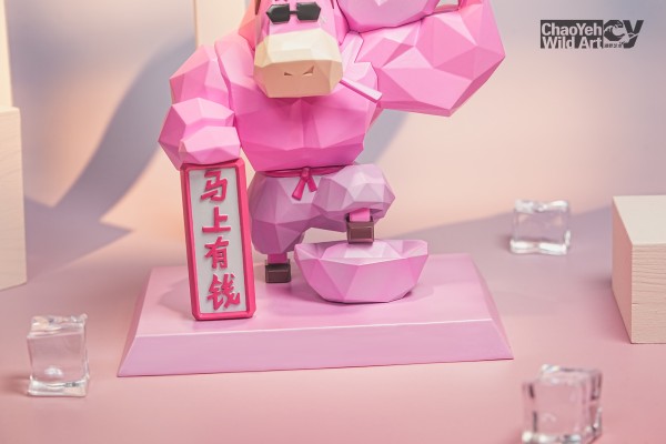 神马东西 马上有钱款 新春红/猛马粉