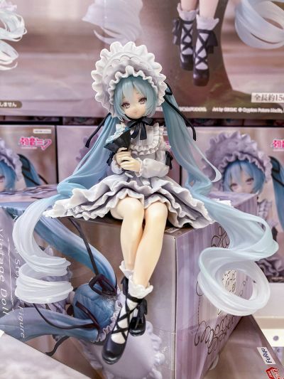 压泡面 初音未来 古典娃娃