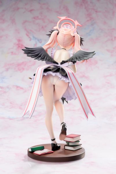 蔚蓝档案 下江小春 图书馆见习女仆