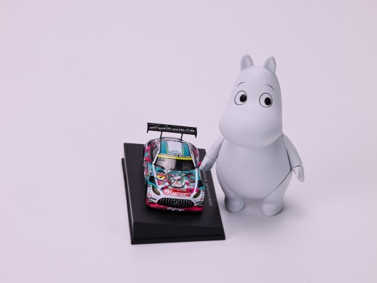 初音未来 GT企划 1/43 GOODSMILE 初音未来 AMG 2025 开幕战