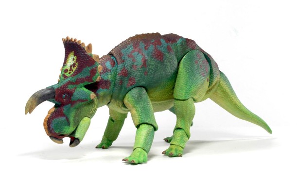 拉莫斯爱氏角龙1/18可动玩偶