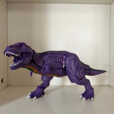 变形金刚MP系列 MP-43 无敌龙(Beast Wars)