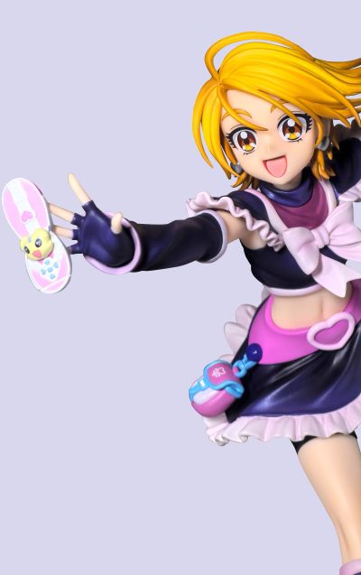 Lucrea 光之美少女 黑天使 与 白天使