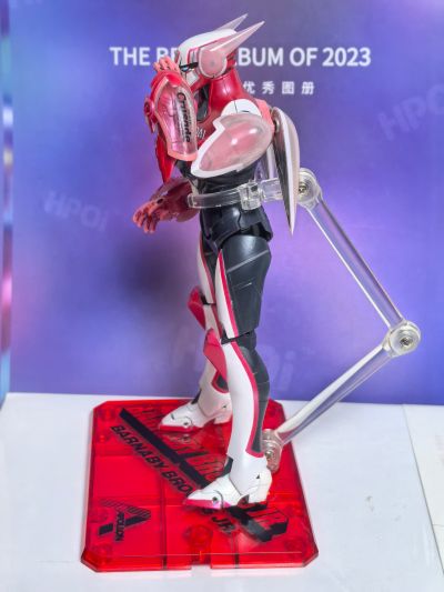 S.H.Figuarts 巴纳比·布鲁斯二世