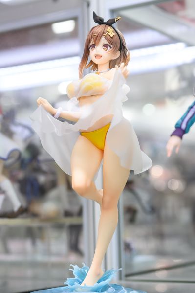 莱莎的炼金工房3 ~终结之炼金术士与秘密钥匙~ 莱莎琳・斯托特 泳装